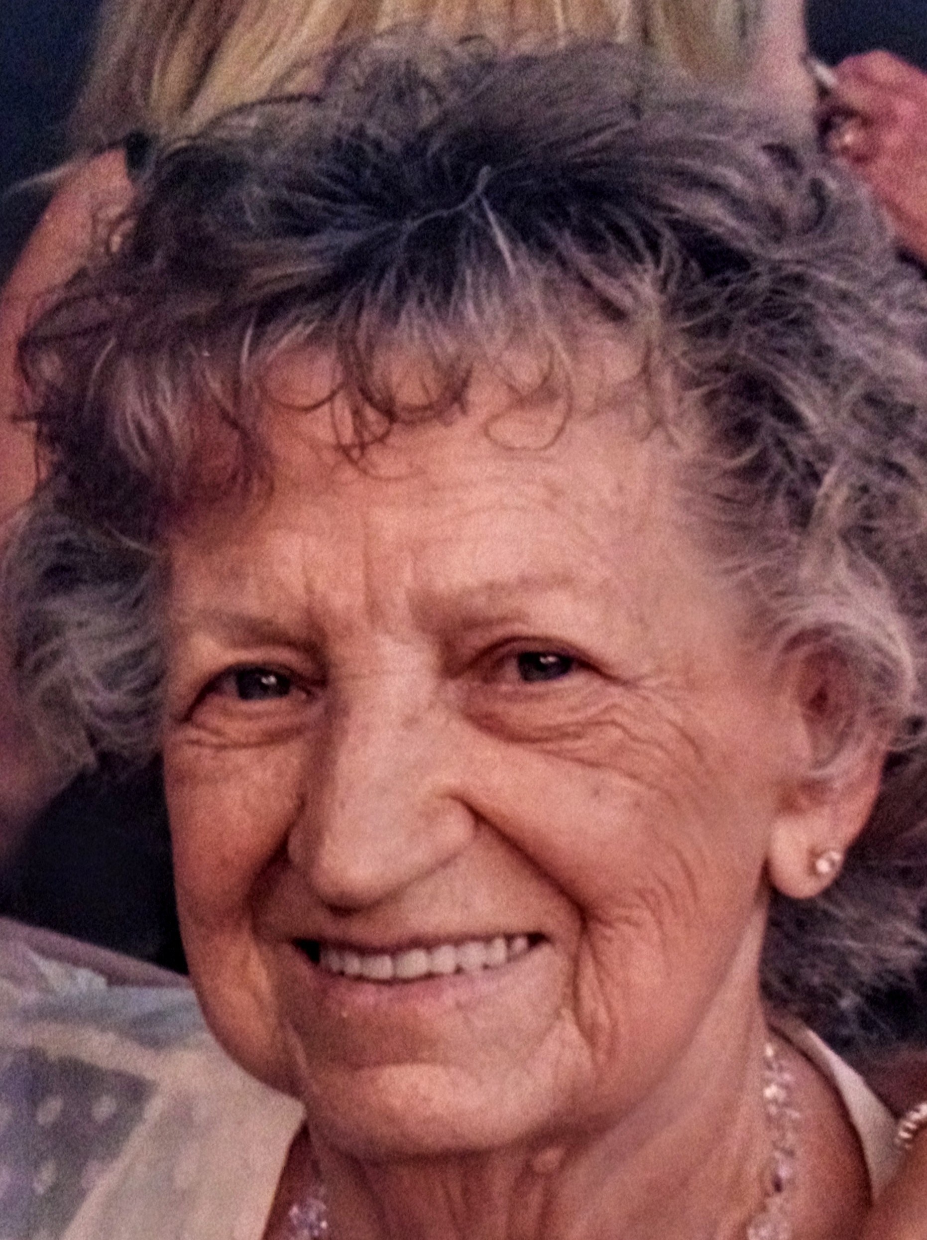 Leona Nesterak